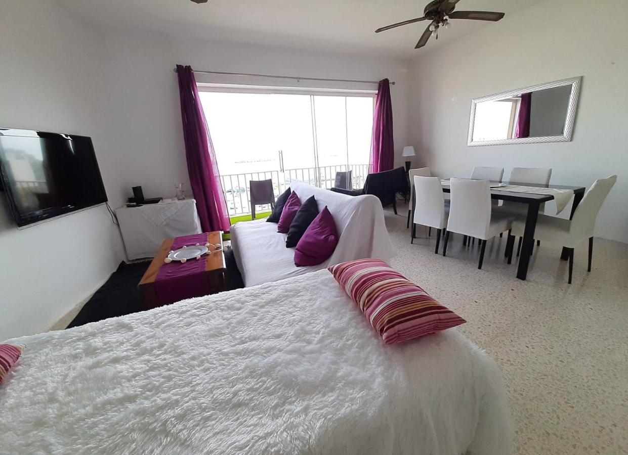 Coral Apartment St. Paul's Bay Bagian luar foto